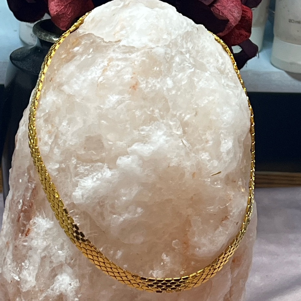 Elegant Napier Gold Chain Necklace - Picture 2 of 5